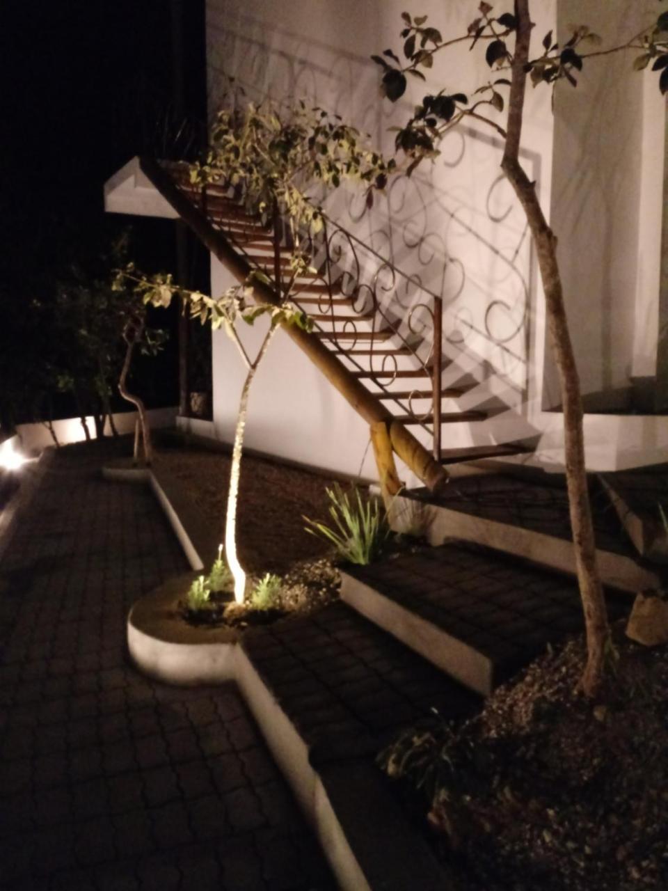 Vilarejo Guesthouse - Silencio E Aconchego Alto Paraiso de Goias Luaran gambar